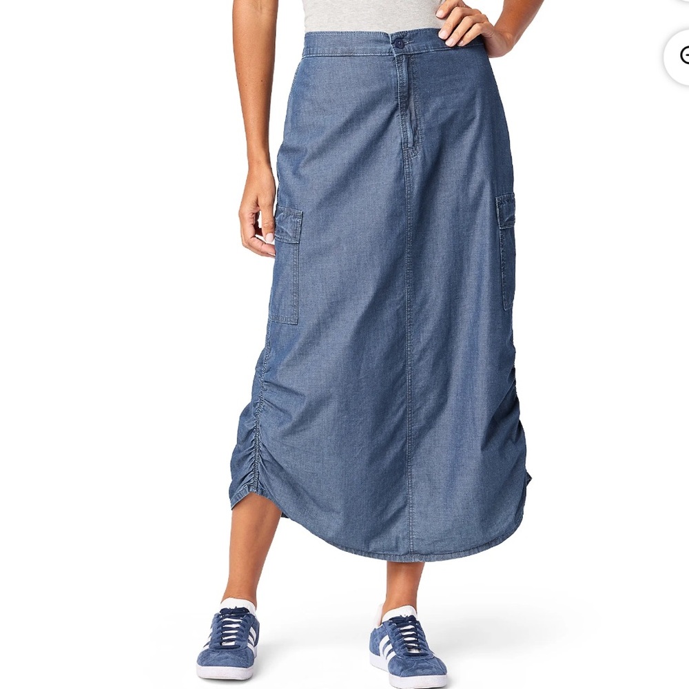Levi’s Denim Midi Skirt
